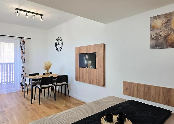 Nowe Apartamenty Sudecka Perla Nad Gorskim Potokiem W Willi Sowiej
